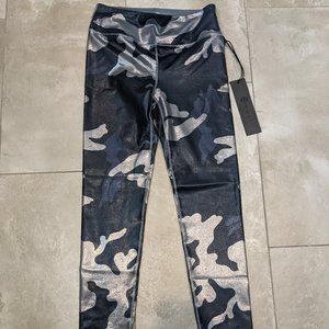 NOLI workout tights, metallic camo print, size small